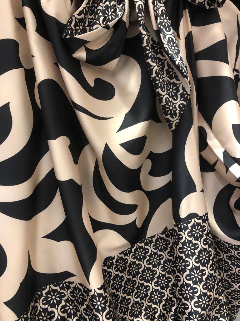 Le Chicche Blusa Fiocco Fantasia Ritorno libero