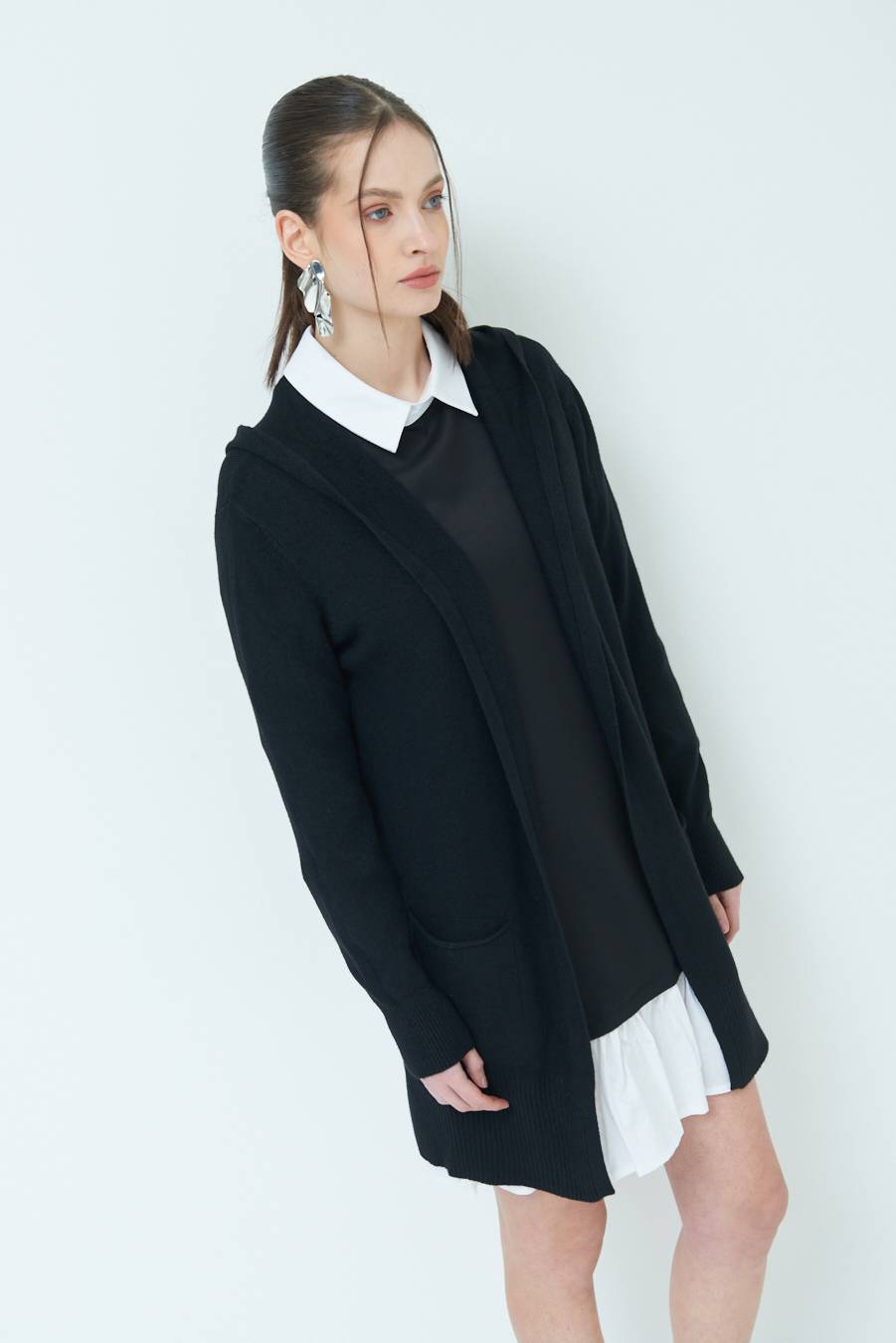 Kikisix CARDIGAN CON DUE TASCHE NERO Saldi