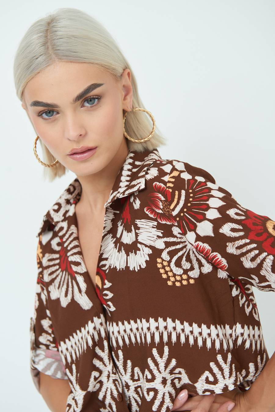 Kikisix CAMICIA CROP BALZA MORO Offerte
