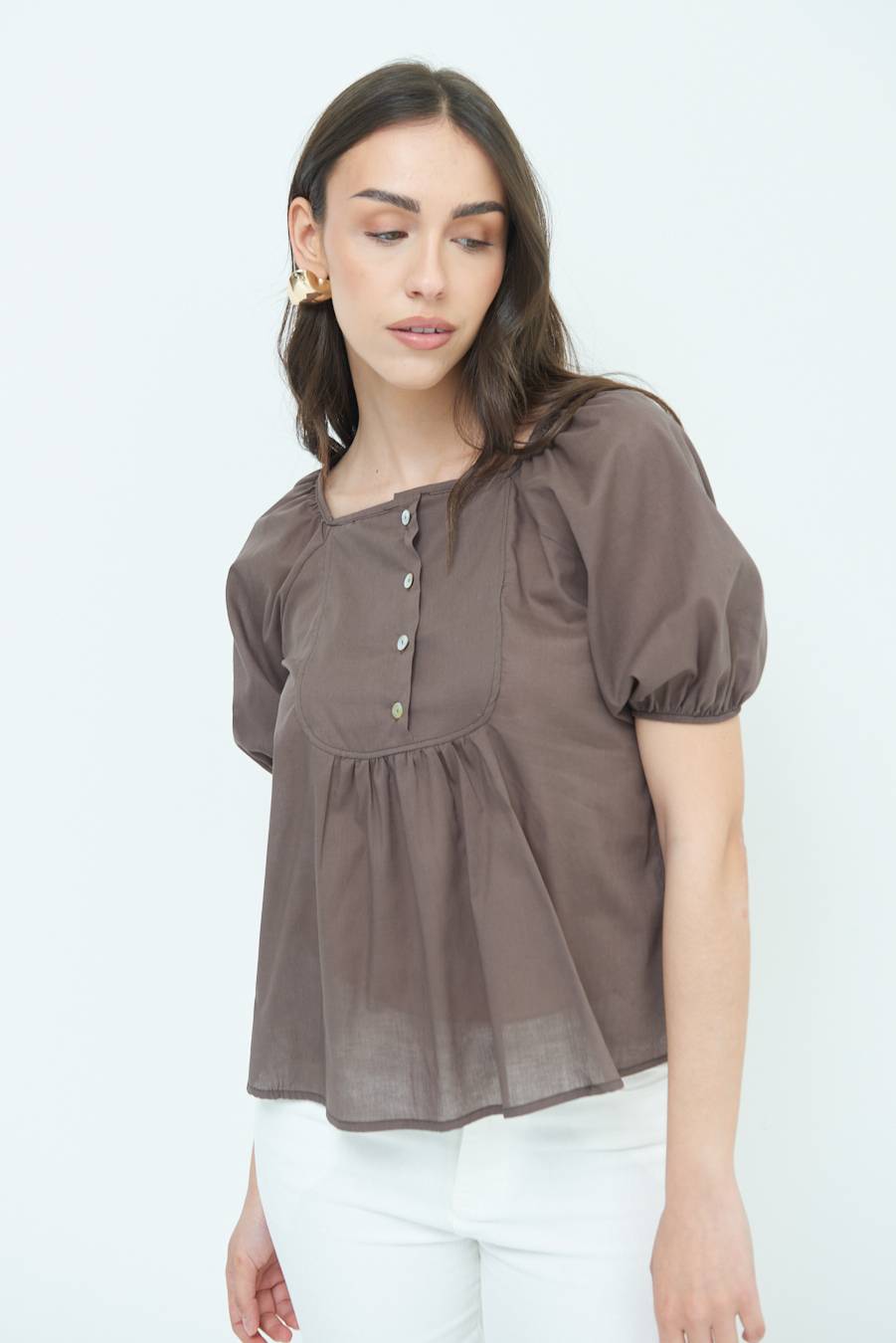 Kikisix CAMICIA CON BOTTONCINI DAV. COTONE COFFEE Soddisfazione Garantita