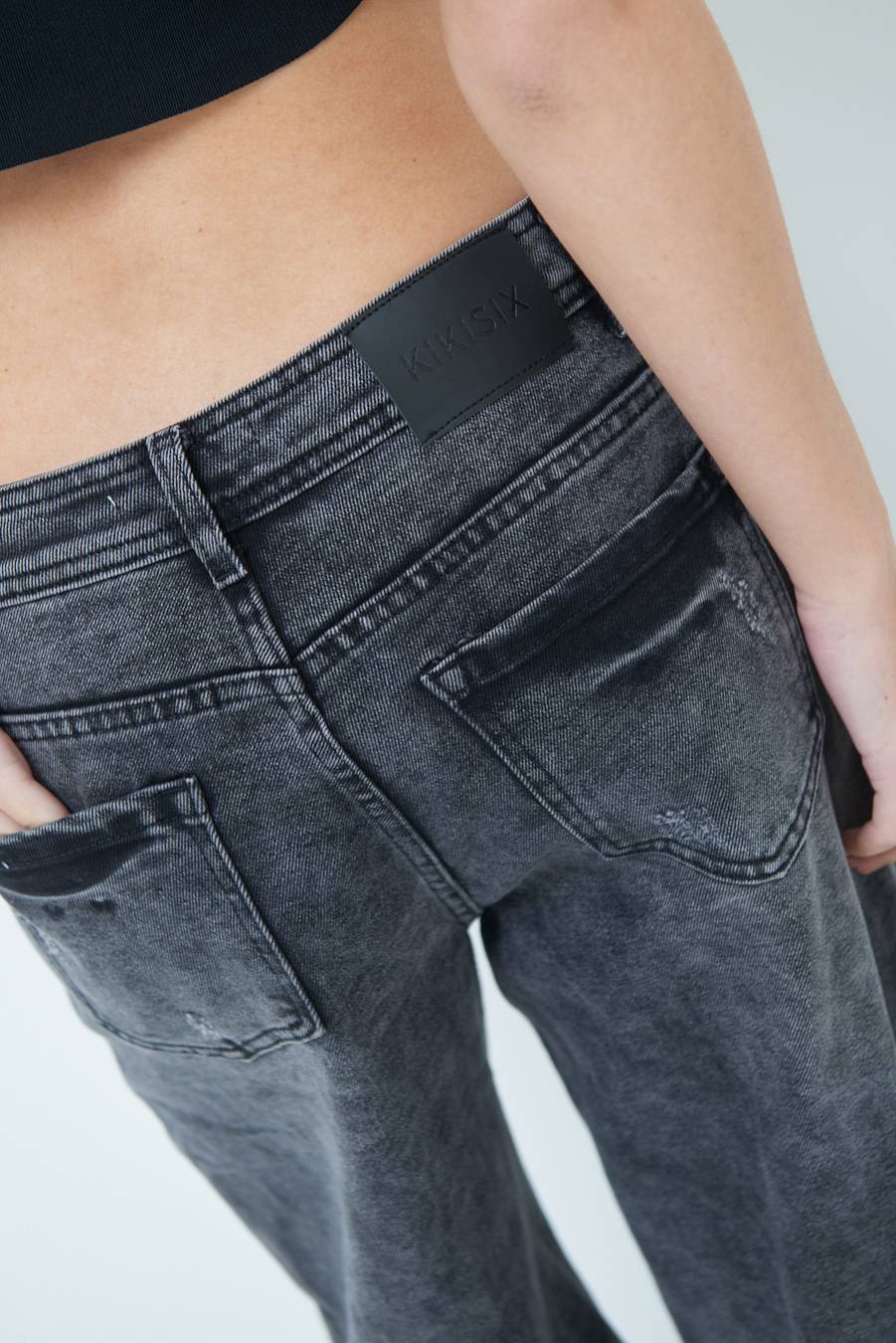 Kikisix JEANS NERO ACCESSORIO TASCA JEANS Negozio