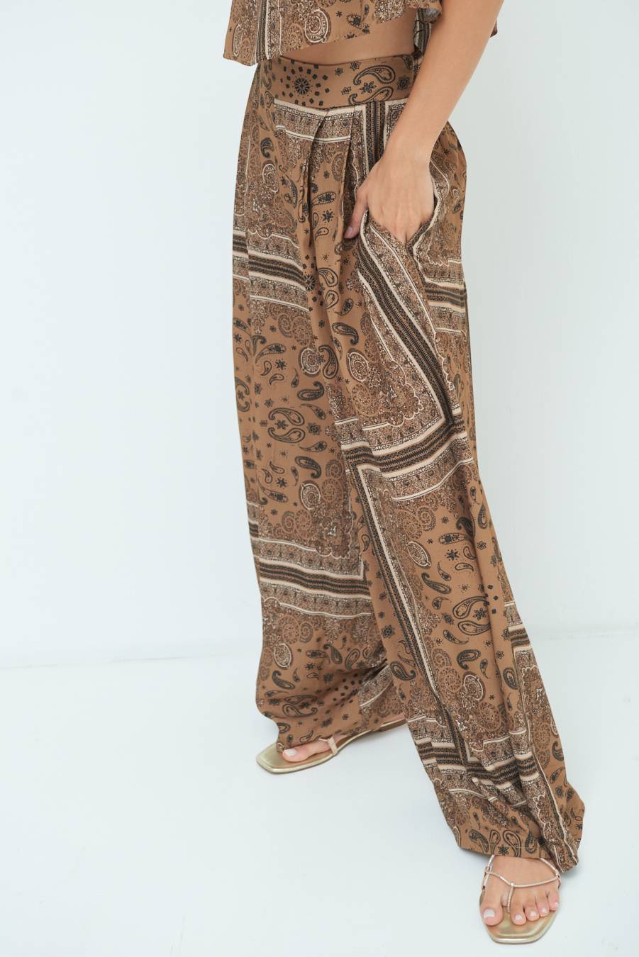 Kikisix PANTA PALAZZO CON PINCE STAMPA CAMMELLO Hotsell