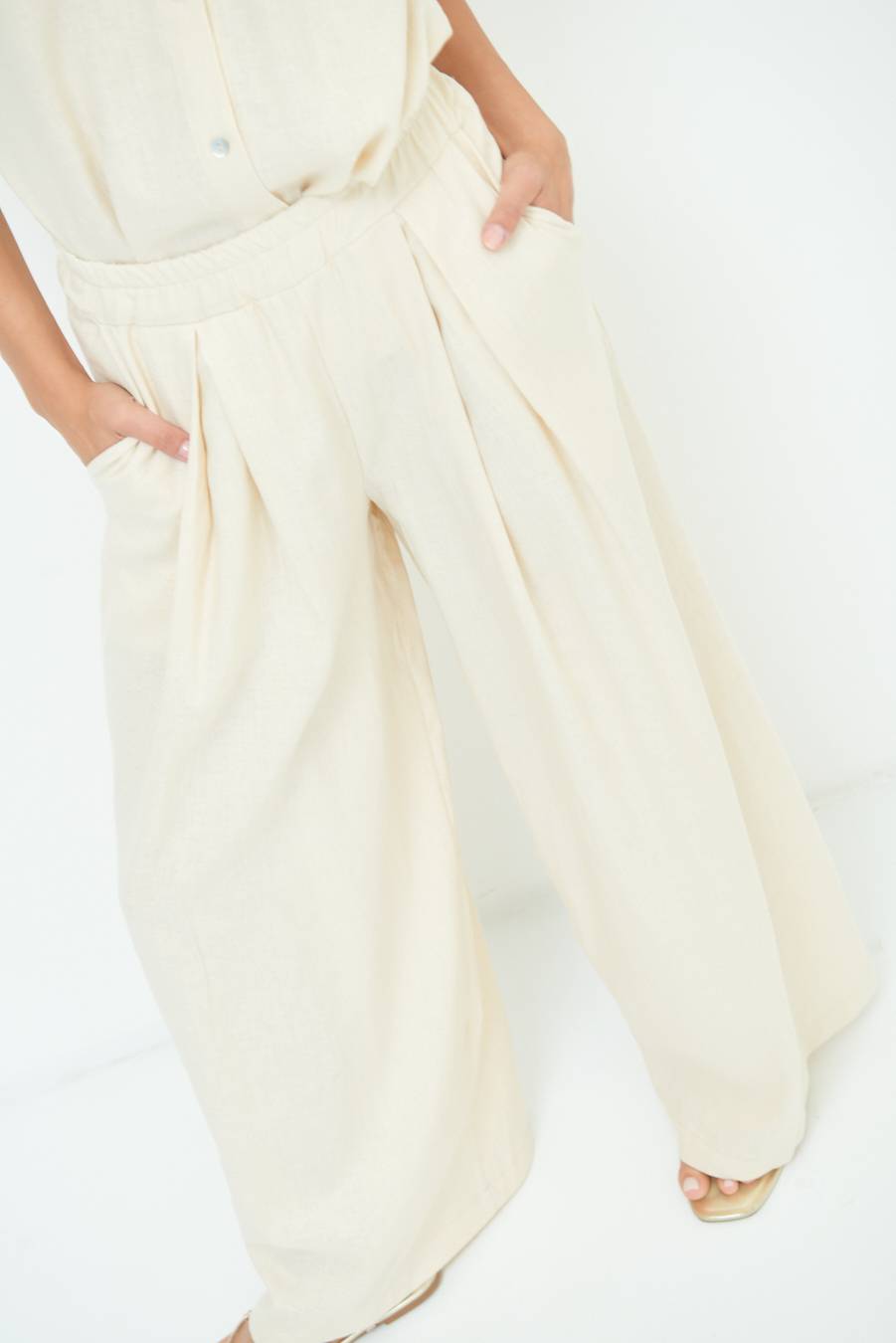 Kikisix PANTA PALAZZO CON PINCE NATURALE Saldi Di Fabbrica
