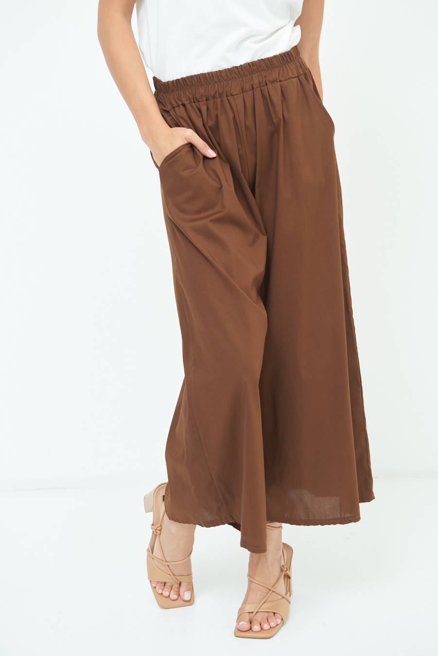 Kikisix PANTALONE CROP ELASTICO UNITO CIOCCOLATO Nuova