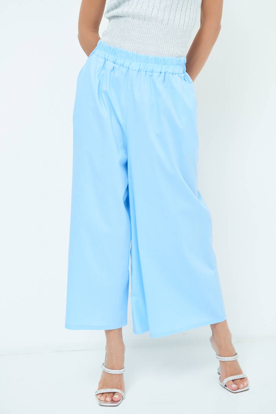 Kikisix PANTALONE CROP ELASTICO UNITO CELESTE Moda