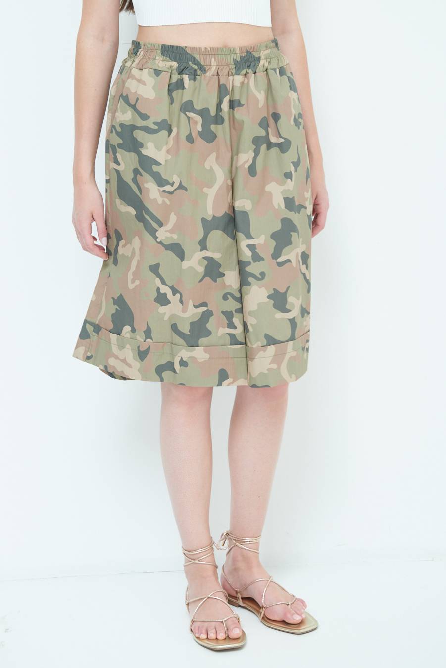 Kikisix BERMUDA CON BALZA CAMOUFLAGE VERDE MILITARE In Vendita