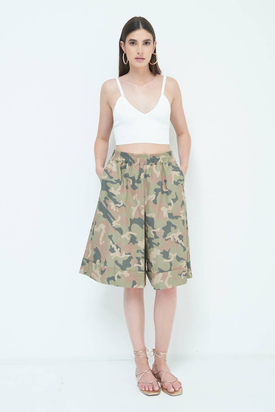 Kikisix BERMUDA CON BALZA CAMOUFLAGE VERDE MILITARE In Vendita