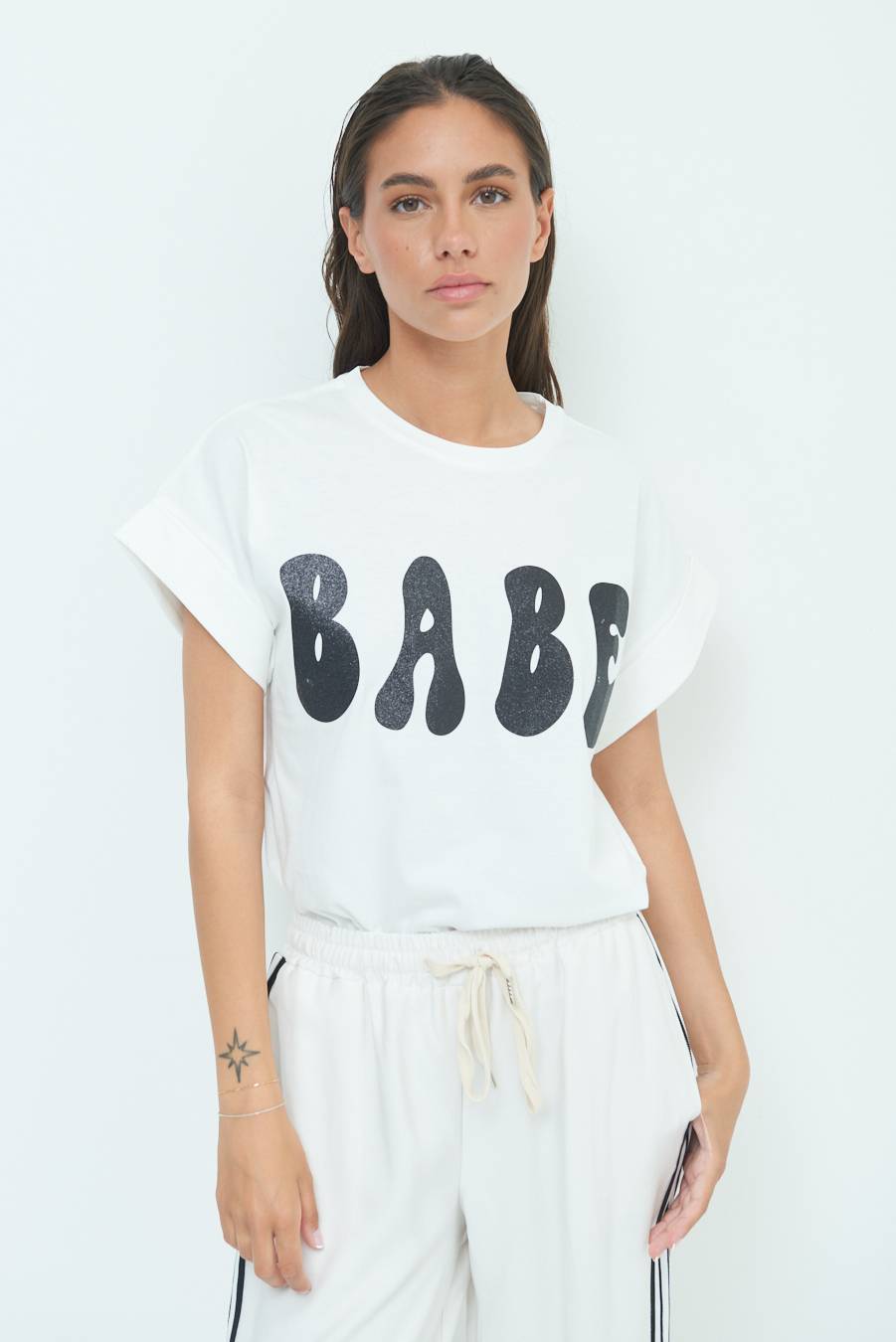 Kikisix T-SHIRT "BABE" NERO Negozio