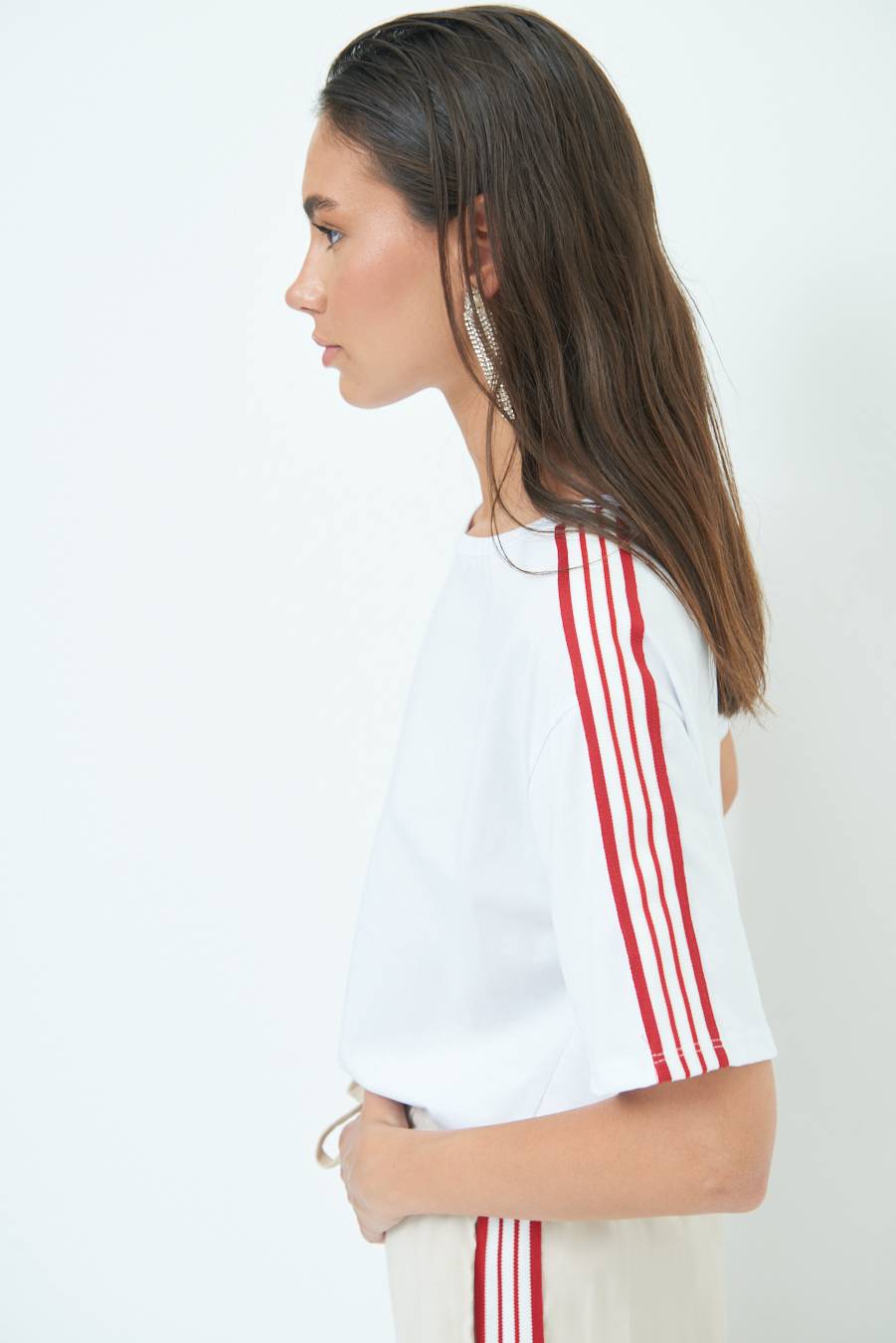 Kikisix T-SHIRT OVER CON COSTINA ROSSO Nuova
