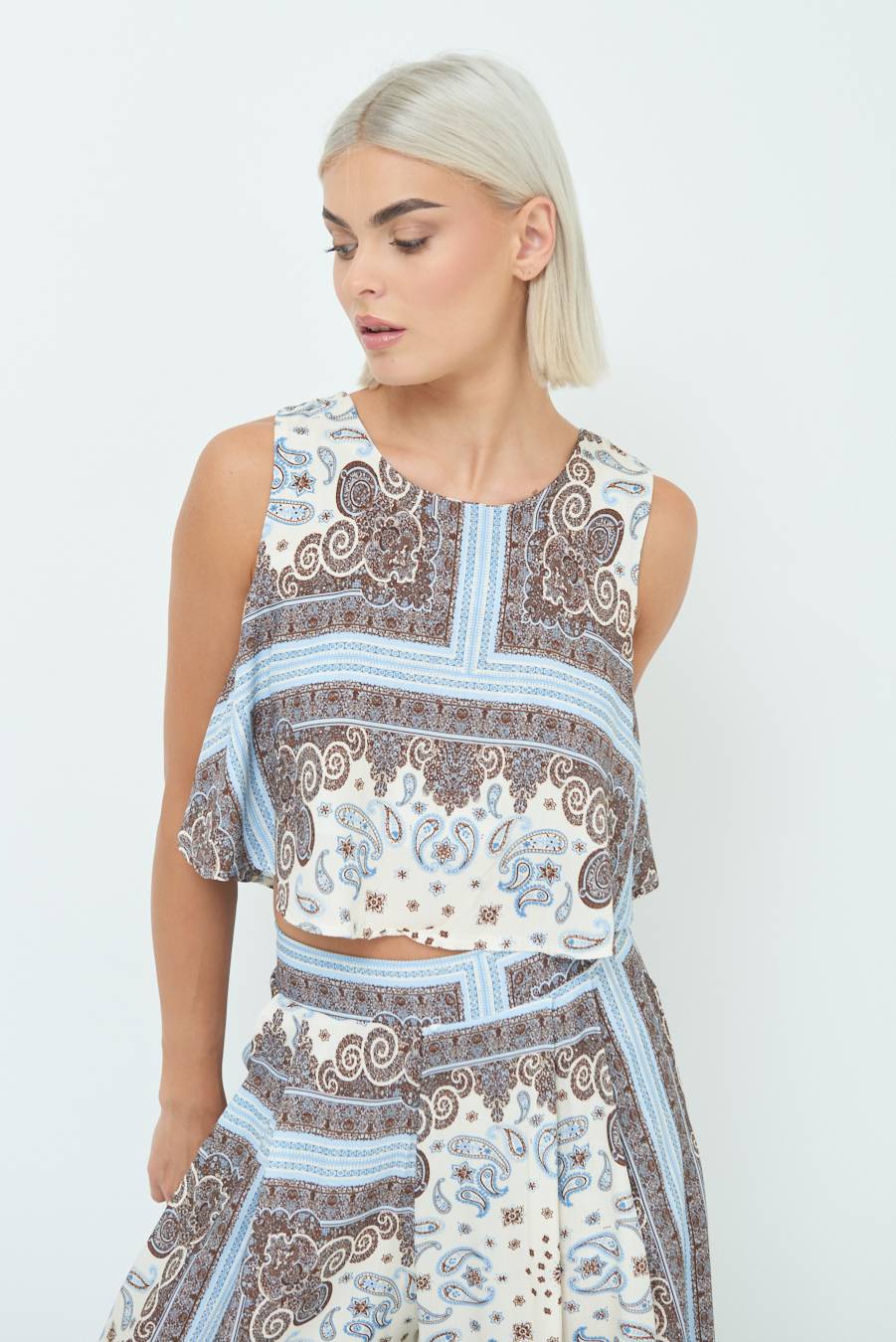 Kikisix CROP TOP STAMPA BIANCO Sottocosto