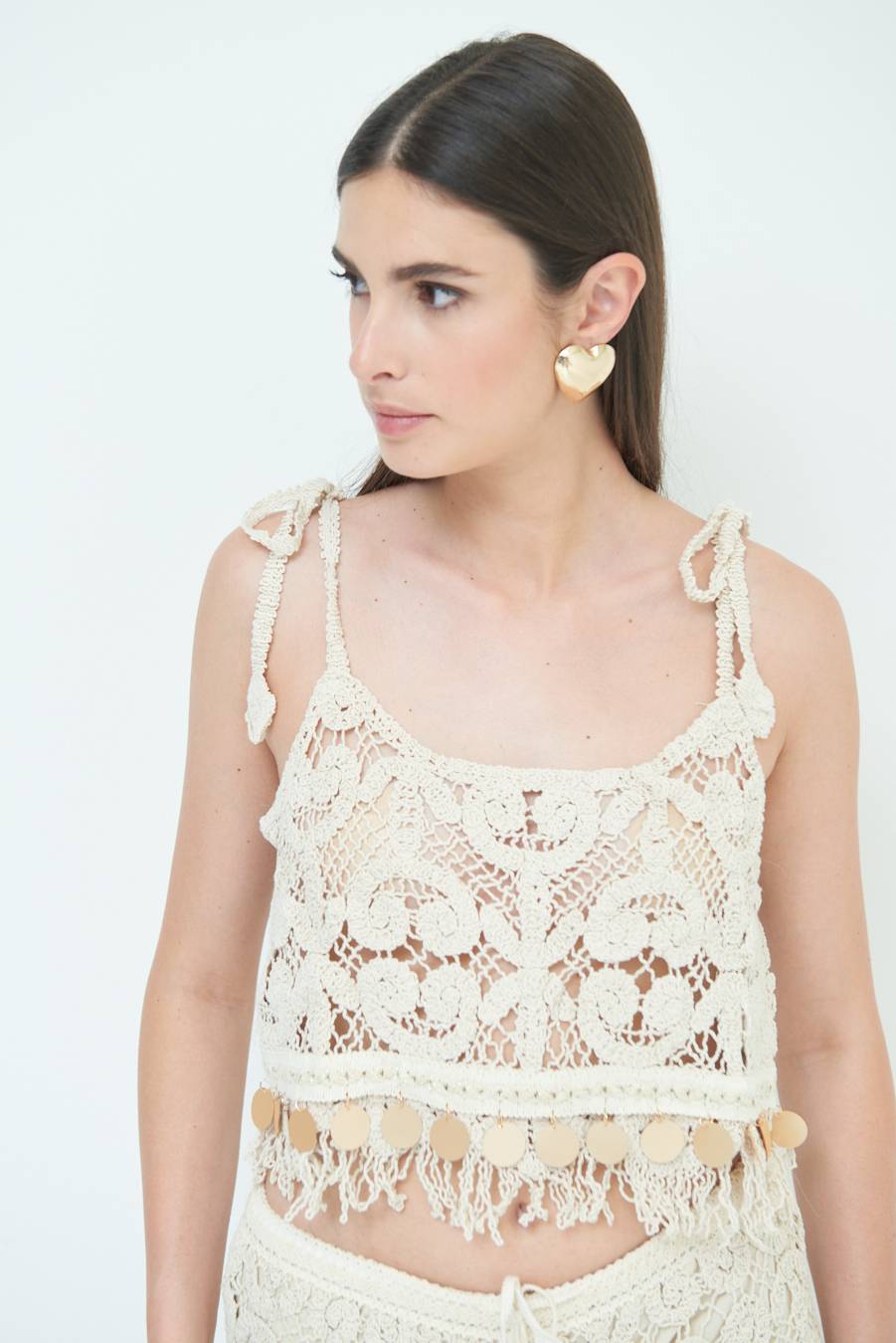 Kikisix TOP CROP CON MACRO PAILLETTES FONDO BEIGE Offerte