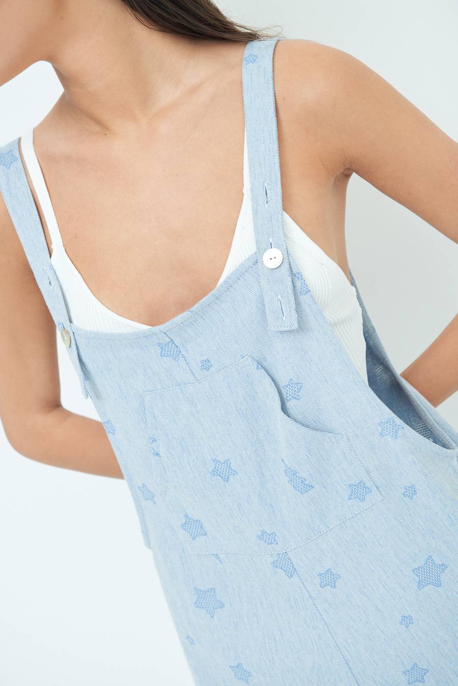 Kikisix SALOPETTE BERMUDA CON STELLE E FULMINI BLU CHIARO Pezzi Unici