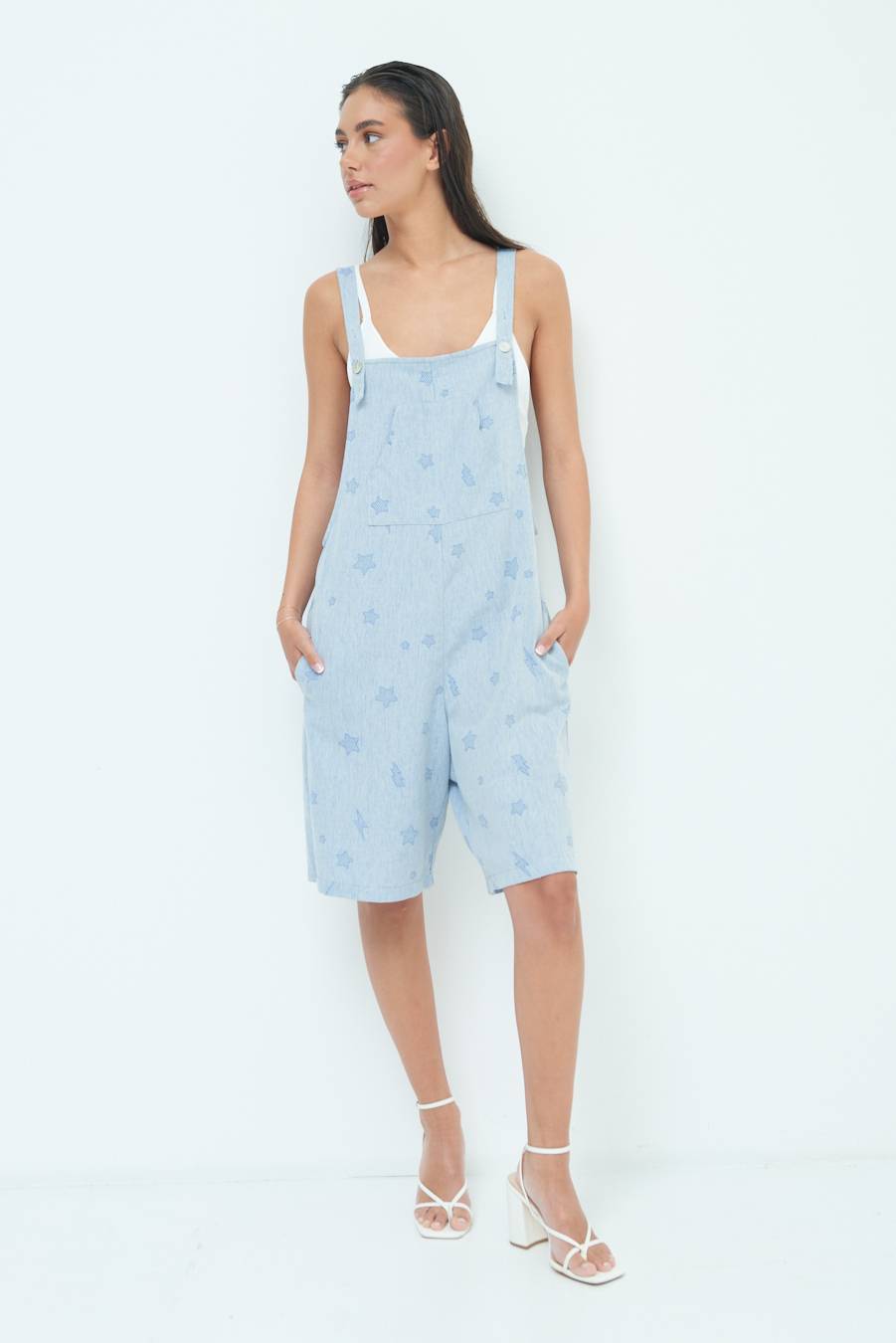 Kikisix SALOPETTE BERMUDA CON STELLE E FULMINI BLU CHIARO Pezzi Unici