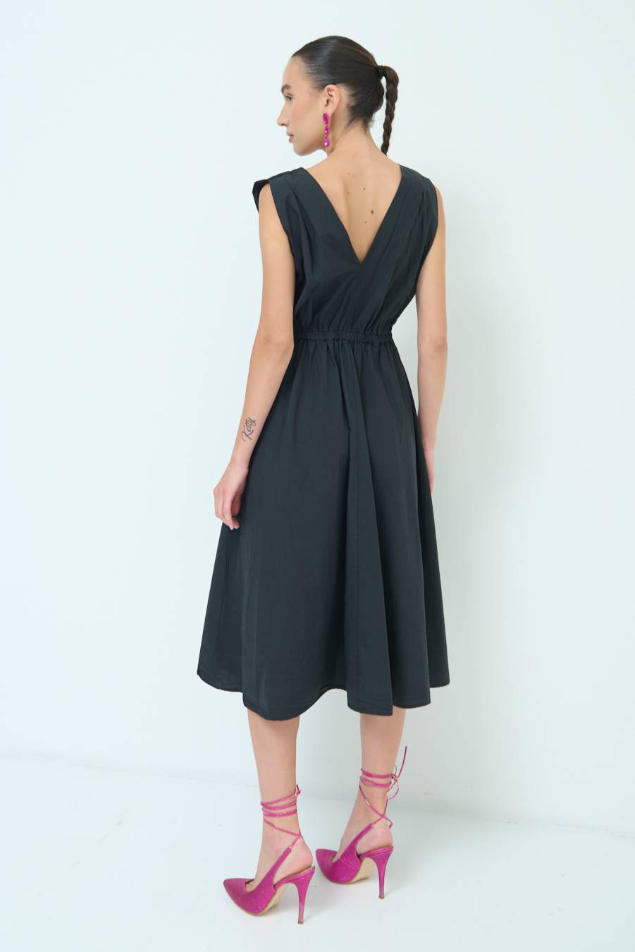 Kikisix ABITO MIDI CON ELASTICO NERO Promozione Limitata