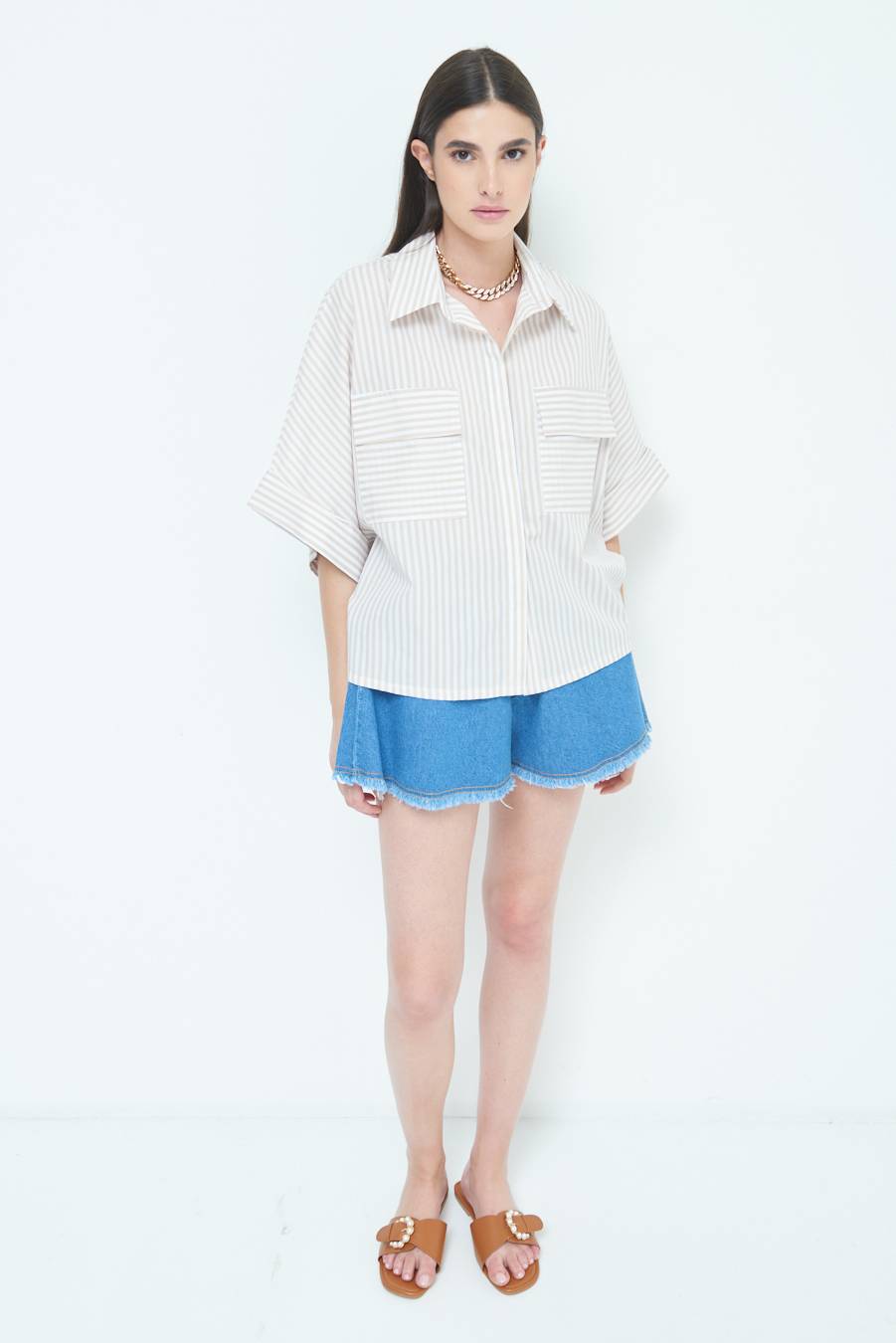 Kikisix CAMICIA OVER CON TASCHEBEIGE Offerte