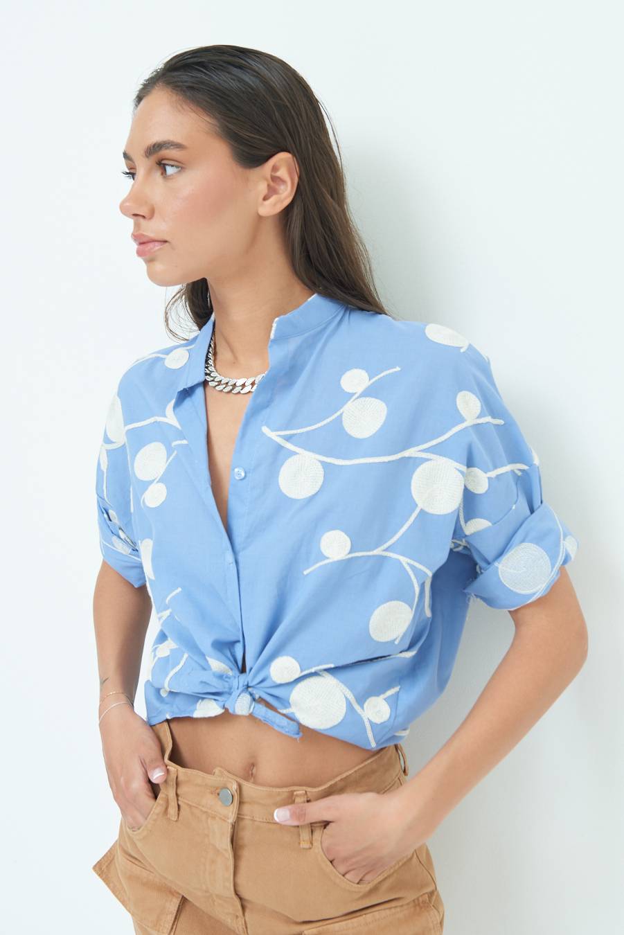 Kikisix CAMICIA NODO RICAMO CERCHIO CELESTE Vendita Calda