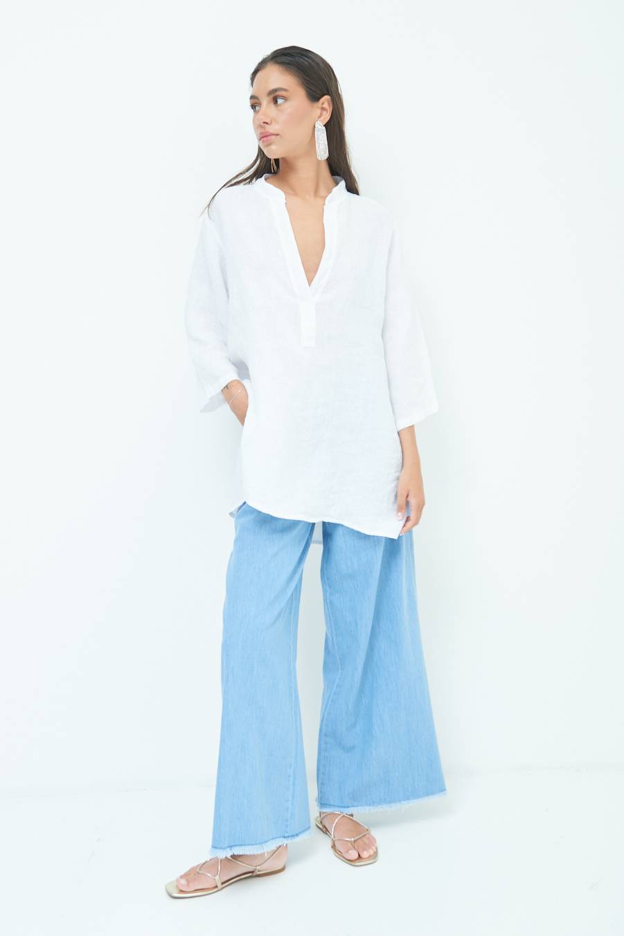 Kikisix CAMICIA COLLO COREANA OVERSIZE CON SPACCHI BIANCO Saldi Di Fabbrica