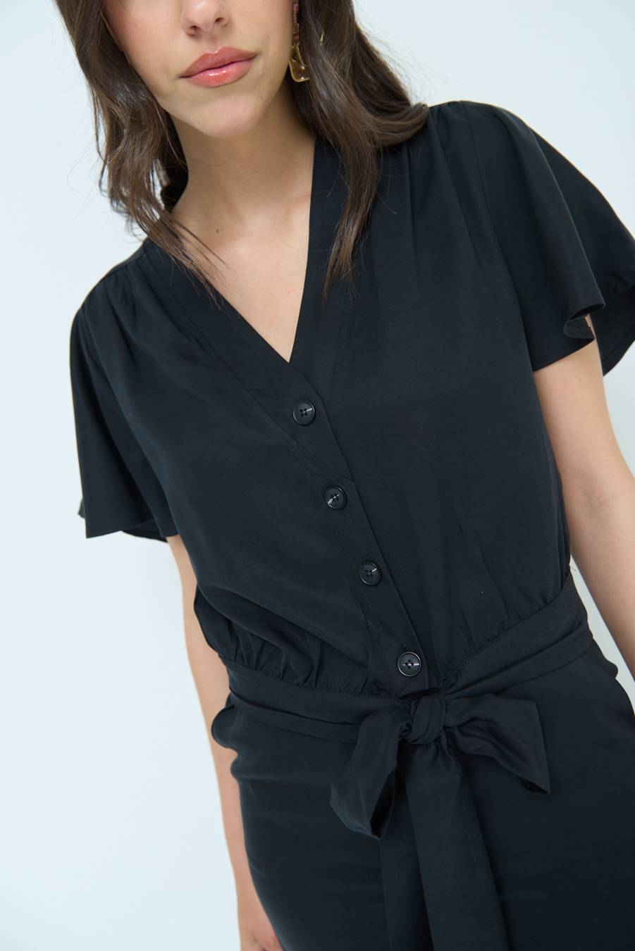 Kikisix CAMICIA SCOLLO AMPIO NERO 2025