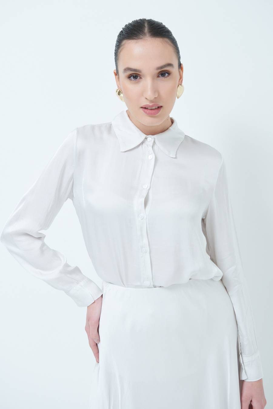 Kikisix CAMICIA RASO VISCOSA BEIGE Consegna Veloce