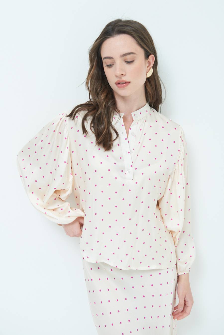 Kikisix CASACCA POIS RASO PRUGNA Moda