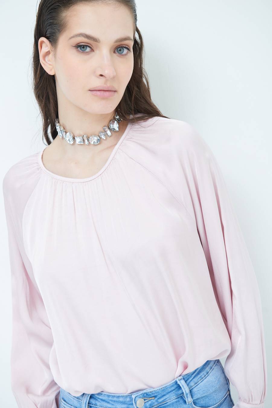 Kikisix CASACCA RASO VISCOSA INCRESPATA COLLO ROSA In Linea