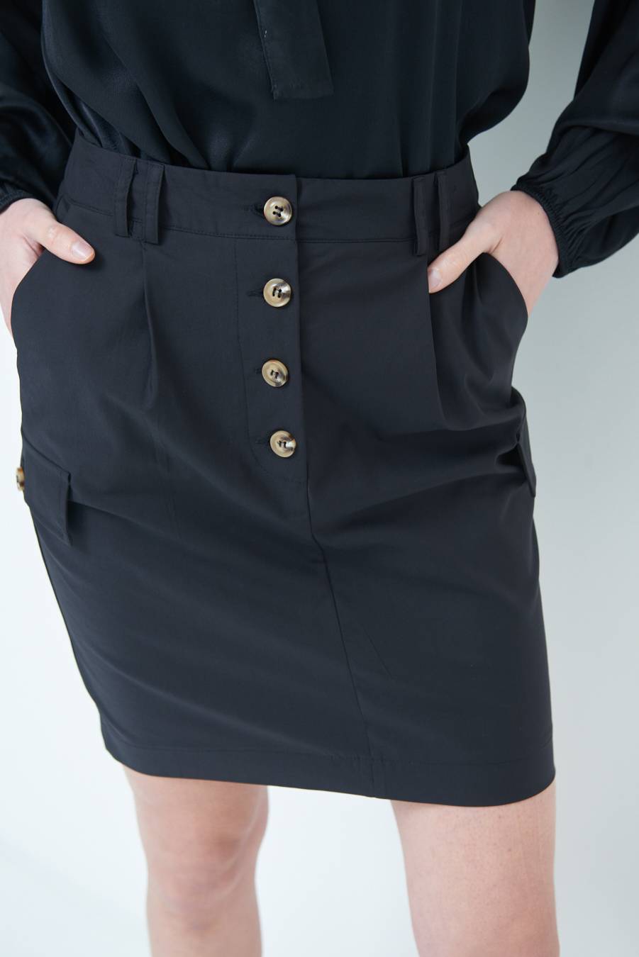 Kikisix MINIGONNA TASCONI NERO Fino Al -60%