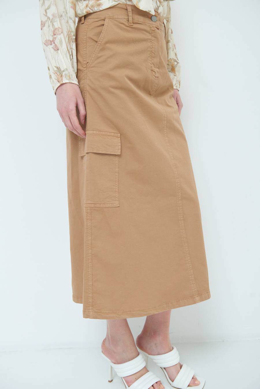 Kikisix GONNA CON TASCONI BEIGE Saldi