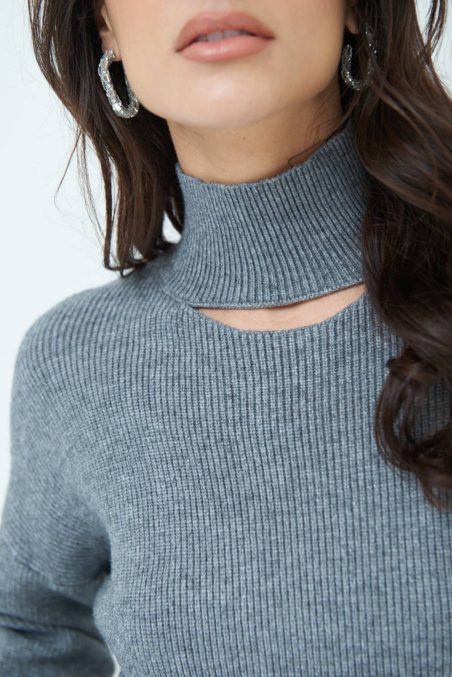 Kikisix MAGLIA COSTINA BUCO DAV. GRIGIO In Linea