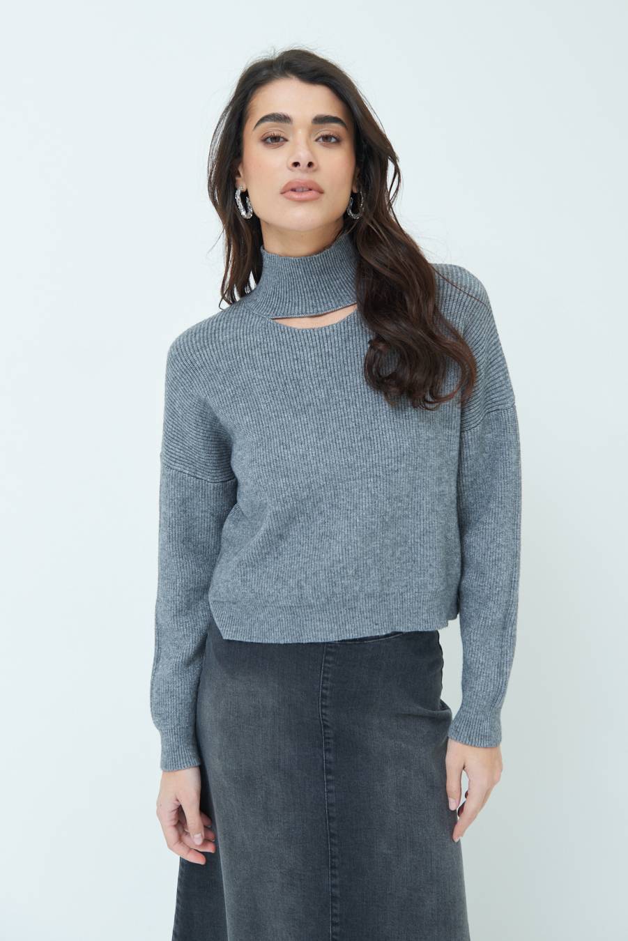 Kikisix MAGLIA COSTINA BUCO DAV. GRIGIO In Linea