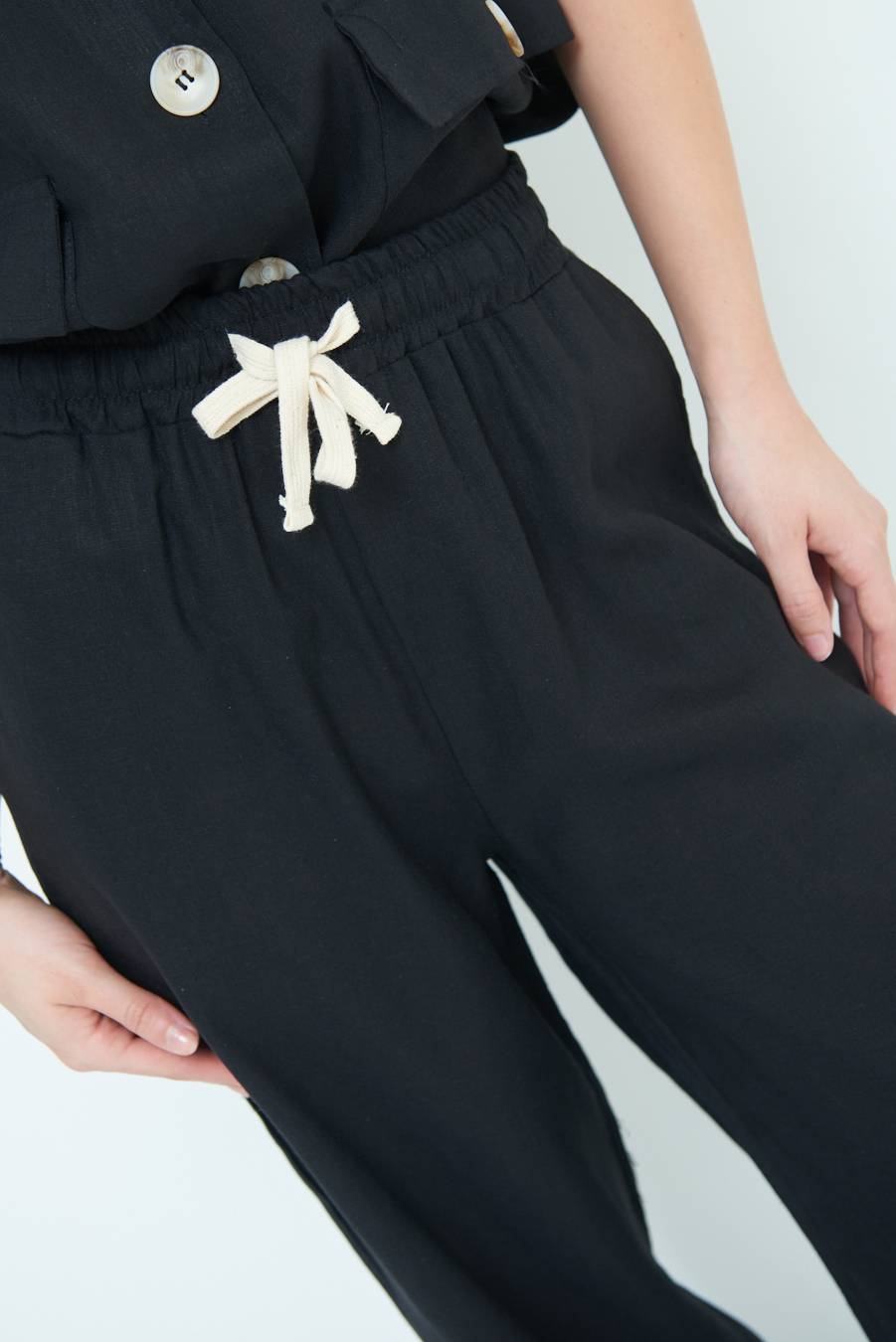 Kikisix PANTA PALAZZO CON ELASTICO VISCOSA LINO NERO Acquista Ora