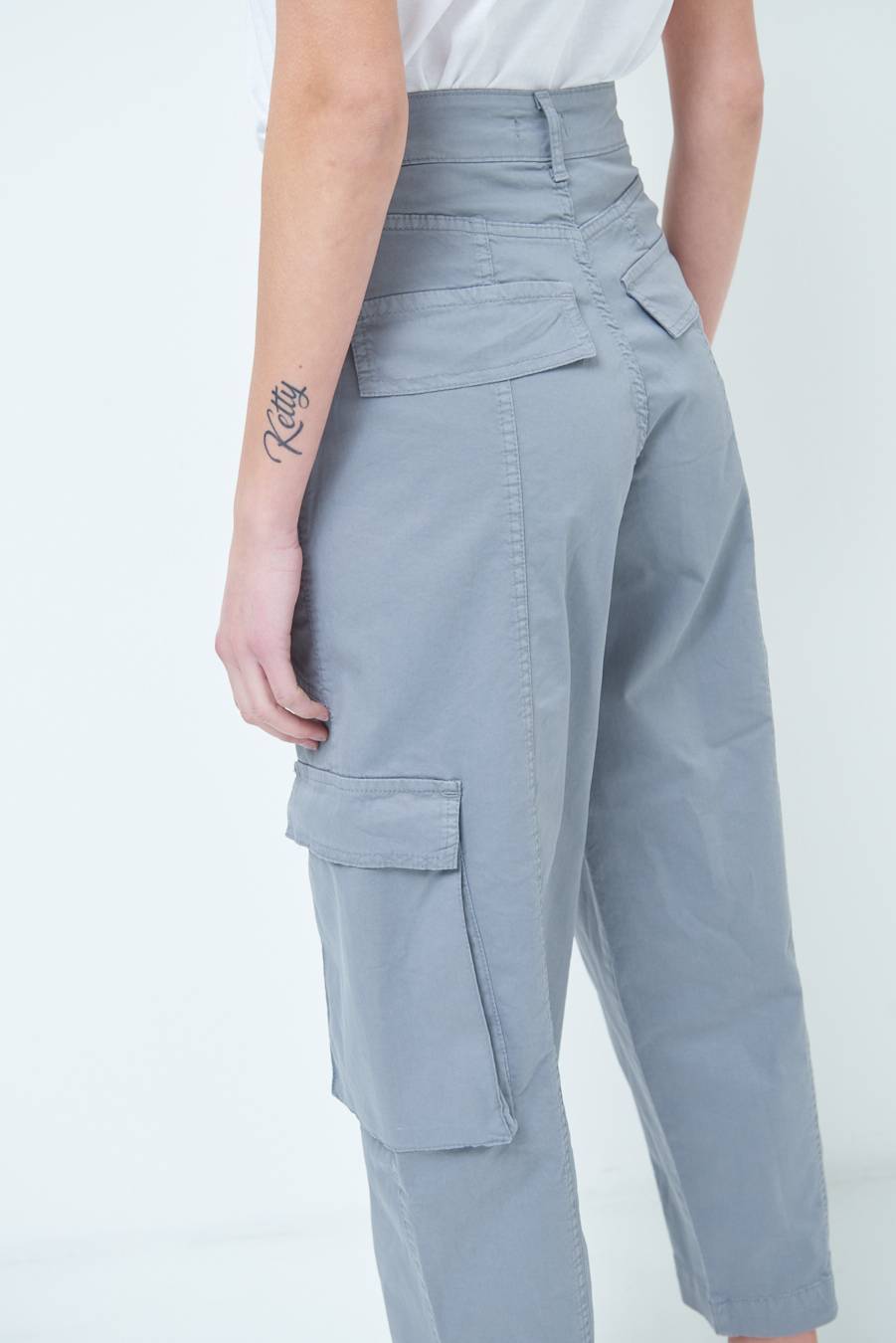 Kikisix PANTALONE TASCONI GRIGIO 2025