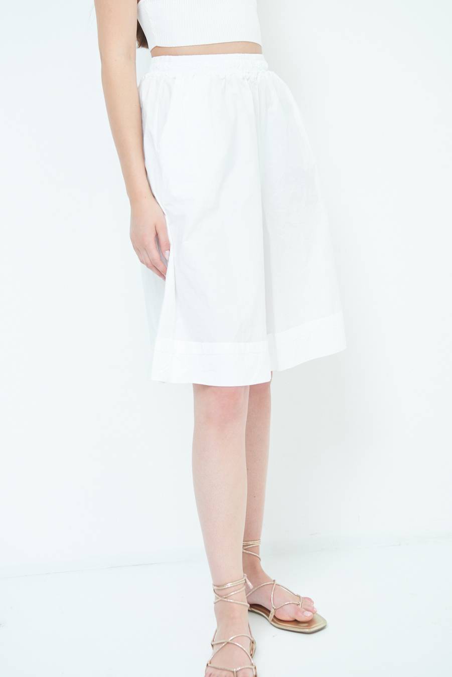 Kikisix PANTALONE CROP CON RISVOLTO BURRO Sconto