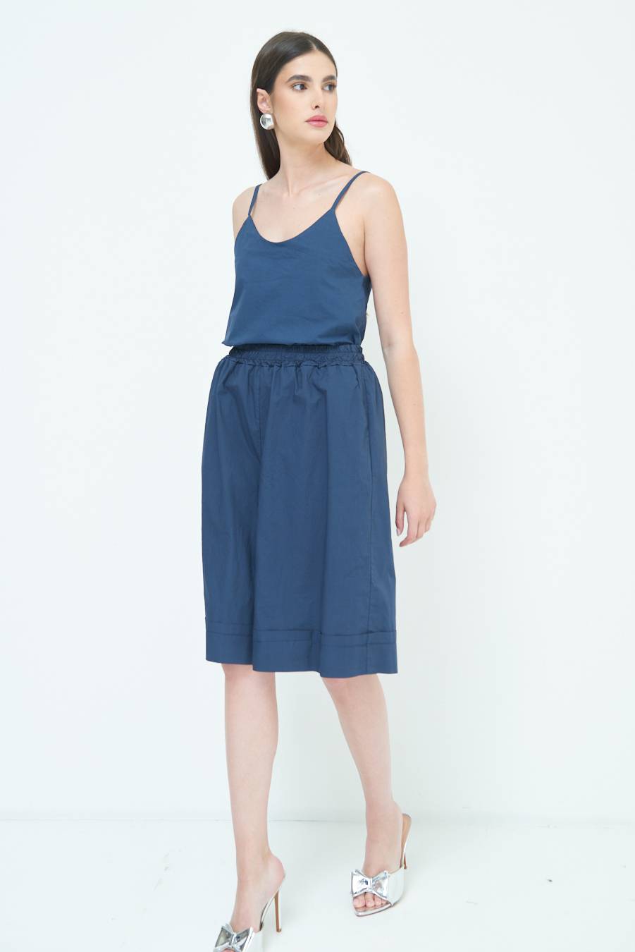 Kikisix PANTALONE CROP CON RISVOLTO BLU Offerta