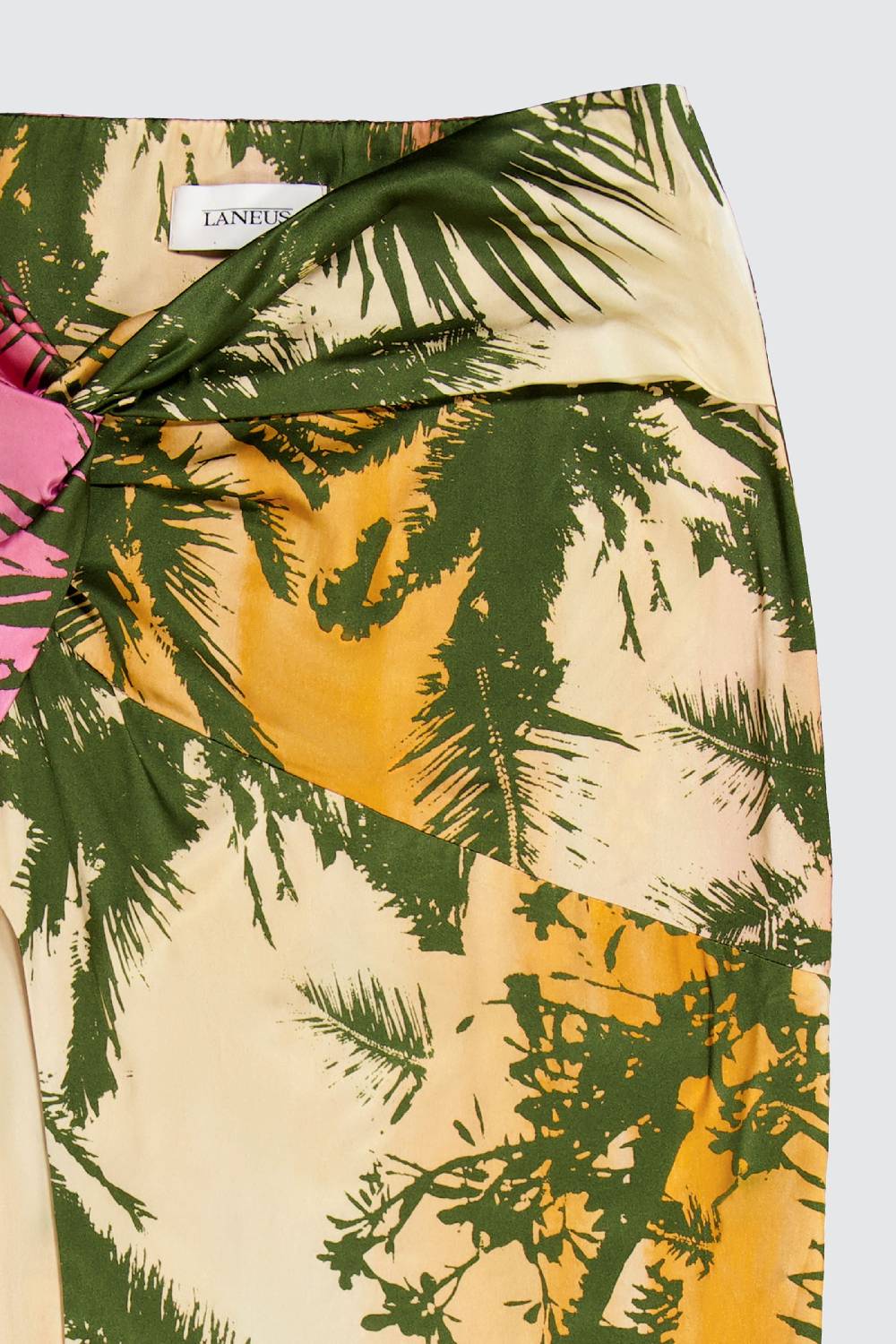 Laneus Laneus gonna midi asimmetrica effetto palm print allover Negozi Online