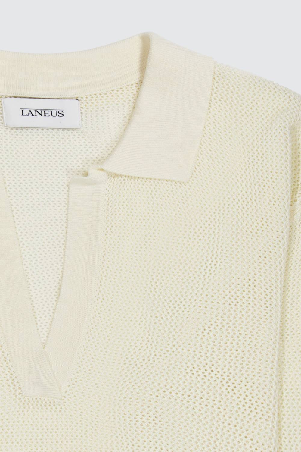 Laneus Laneus polo cream cropped in mesh con scollo a V Italia