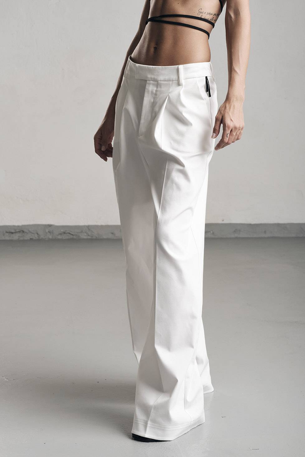 Nostrasantissima Pantalone Sottocosto