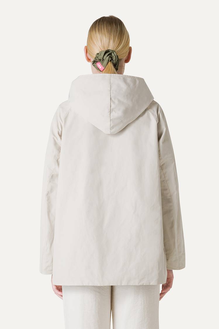Oof Wear IMPERMEABILE REVERSIBILE CON CAPPUCCIO IN NYLON MEMORY 9411 - PANNA/VERDE MIMETICO 2025