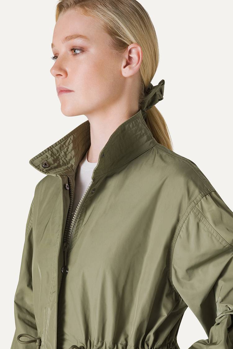Oof Wear PARKA LUNGO OVER IN NYLON MEMORY 9211 - VERDE MIMETICO Qualità Garantita