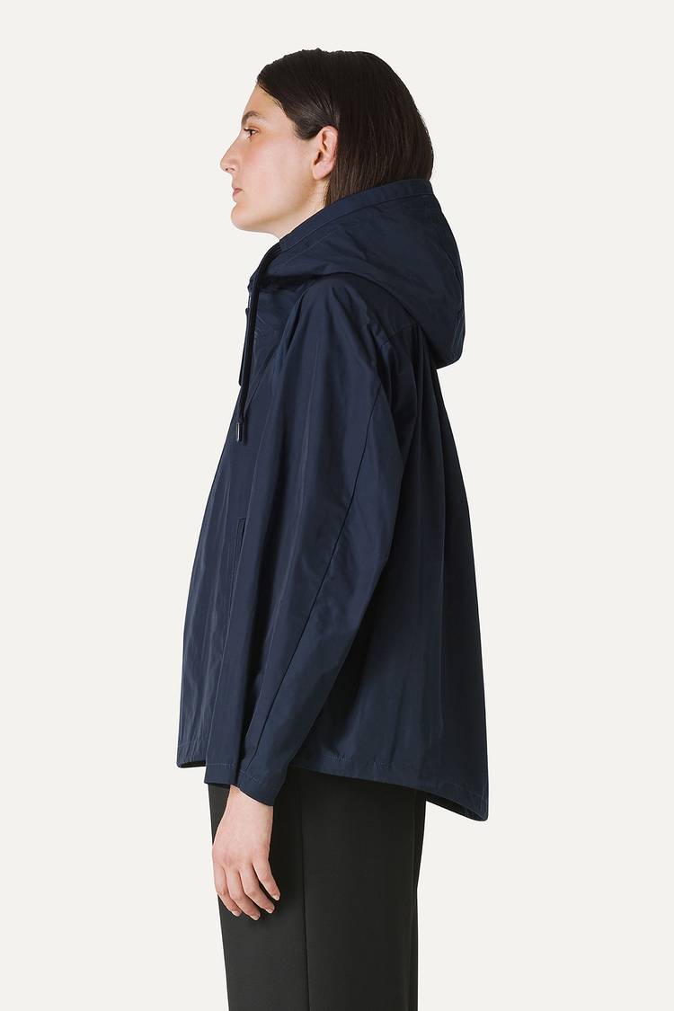 Oof Wear GIACCA CORTA IN NYLON MEMORY CON ARRICIO SULLA SCHIENA 9139 - BLU NOTTE In Linea