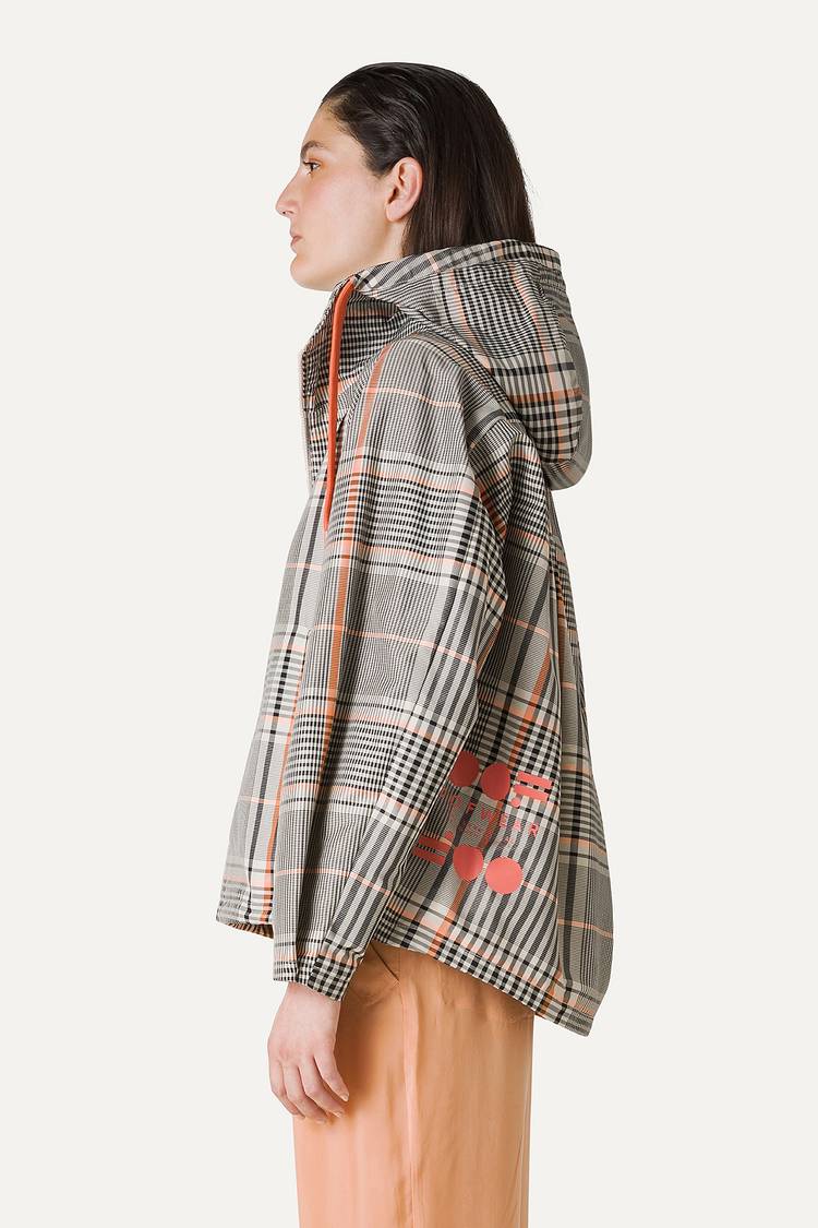 Oof Wear GIACCA CORTA IN NYLON MEMORY CON ARRICIO SULLA SCHIENA A DISEGNO CHECK 9139 - ARANCIO/CREMA Vendita