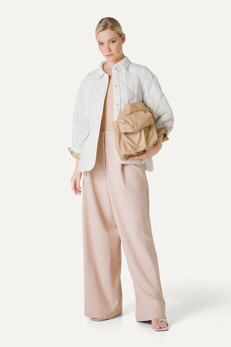 Oof Wear GIACCA A CAMICIA OVER IN NYLON LEGGERO TRAPUNTATO 9222 - BURRO Qualità Garantita
