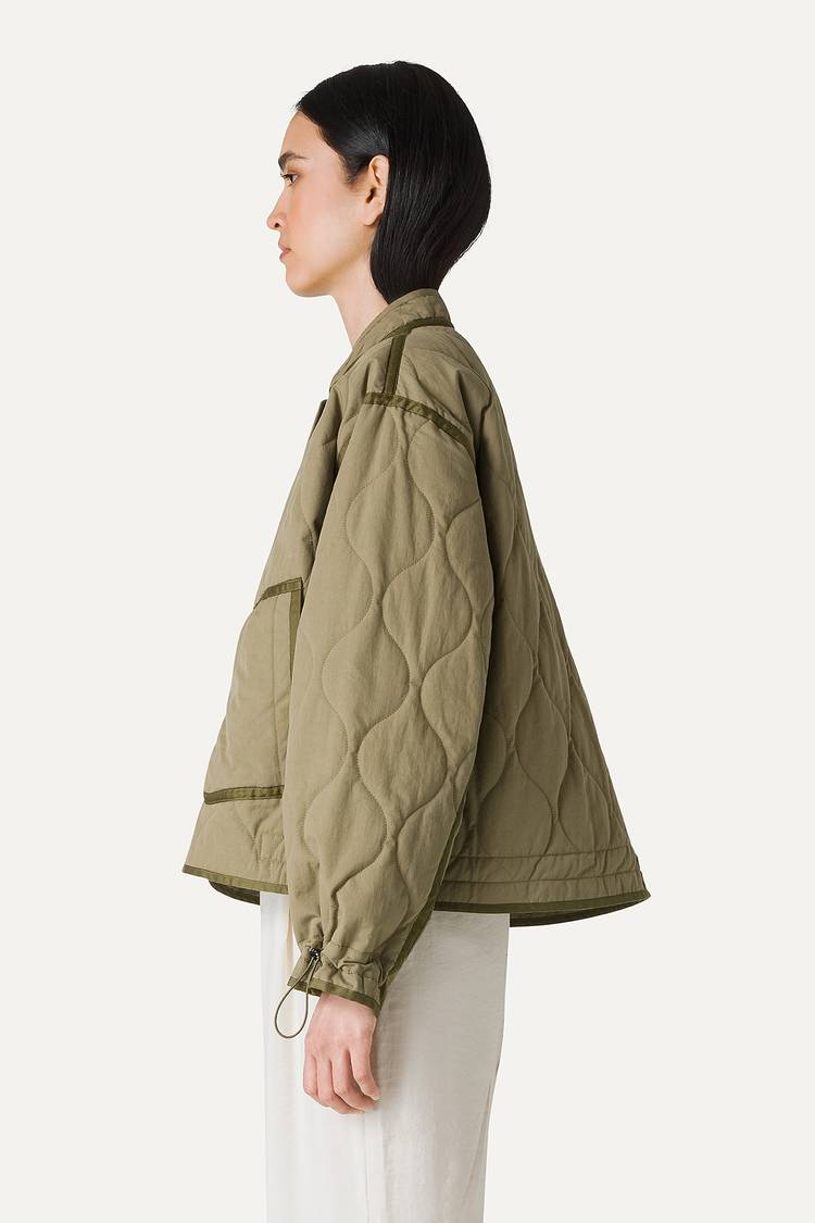 Oof Wear GIACCA CORTA SVASATA IN COTONE TRAPUNTATO 9224 - VERDE MUSCHIO Economico