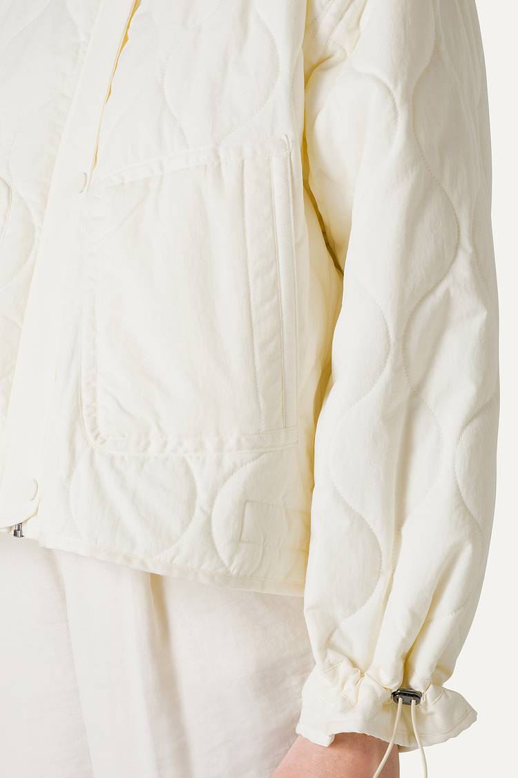 Oof Wear GIACCA CORTA SVASATA IN COTONE TRAPUNTATO 9224 - VANIGLIA Online