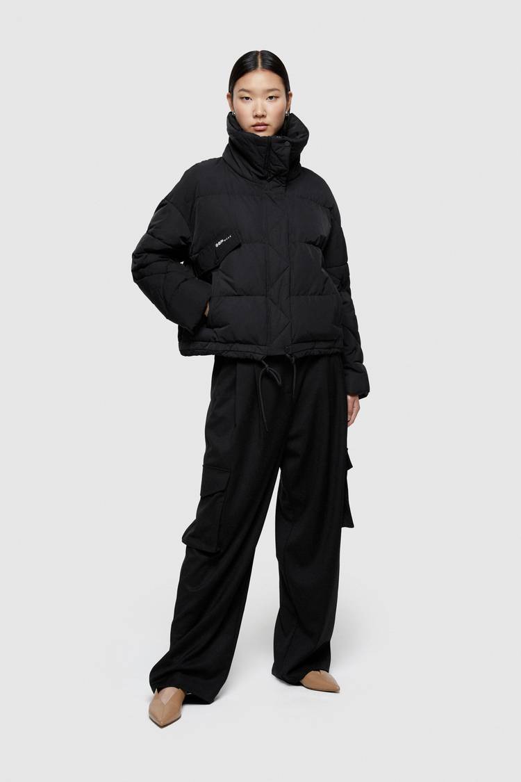 Oof Wear GIACCA CORTA 9235 IN NYLON MEMORY - NERO Fino Al -60%