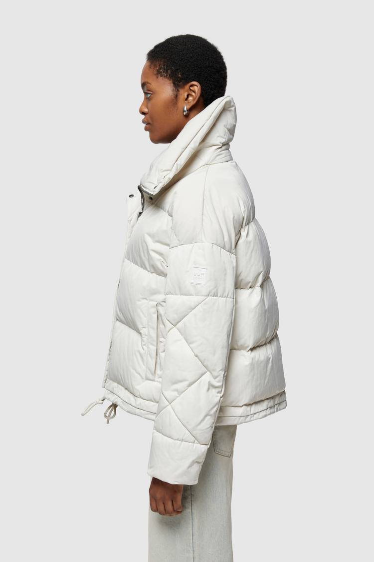 Oof Wear GIACCA CORTA 9235 IN NYLON MEMORY - PANNA Prezzo Ridotto
