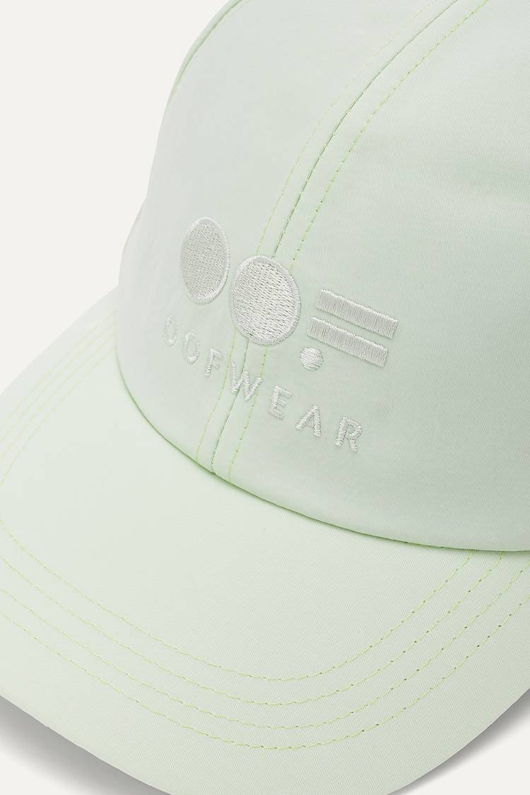 Oof Wear CAPPELLO CON VISIERA IN NYLON MEMORY 2009 - MENTA Negozi Online
