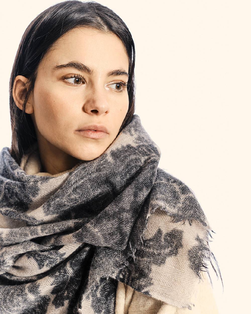 Ordi.to Accessori ALISEI NERA - Sciarpa Unisex in Cachemire e lana