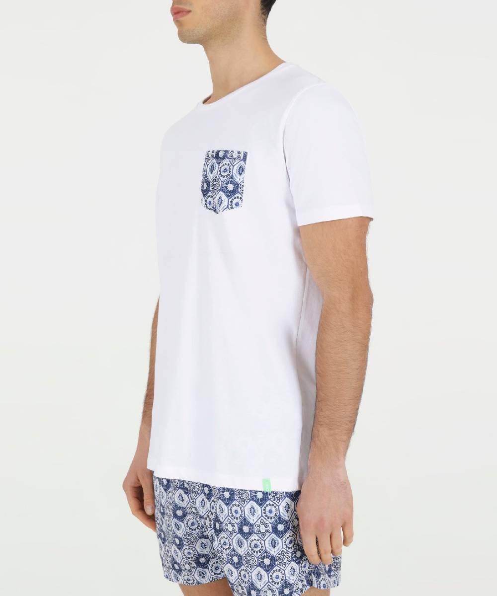 Over D T-SHIRT CON PATCH RICAMATO I Più Venduti