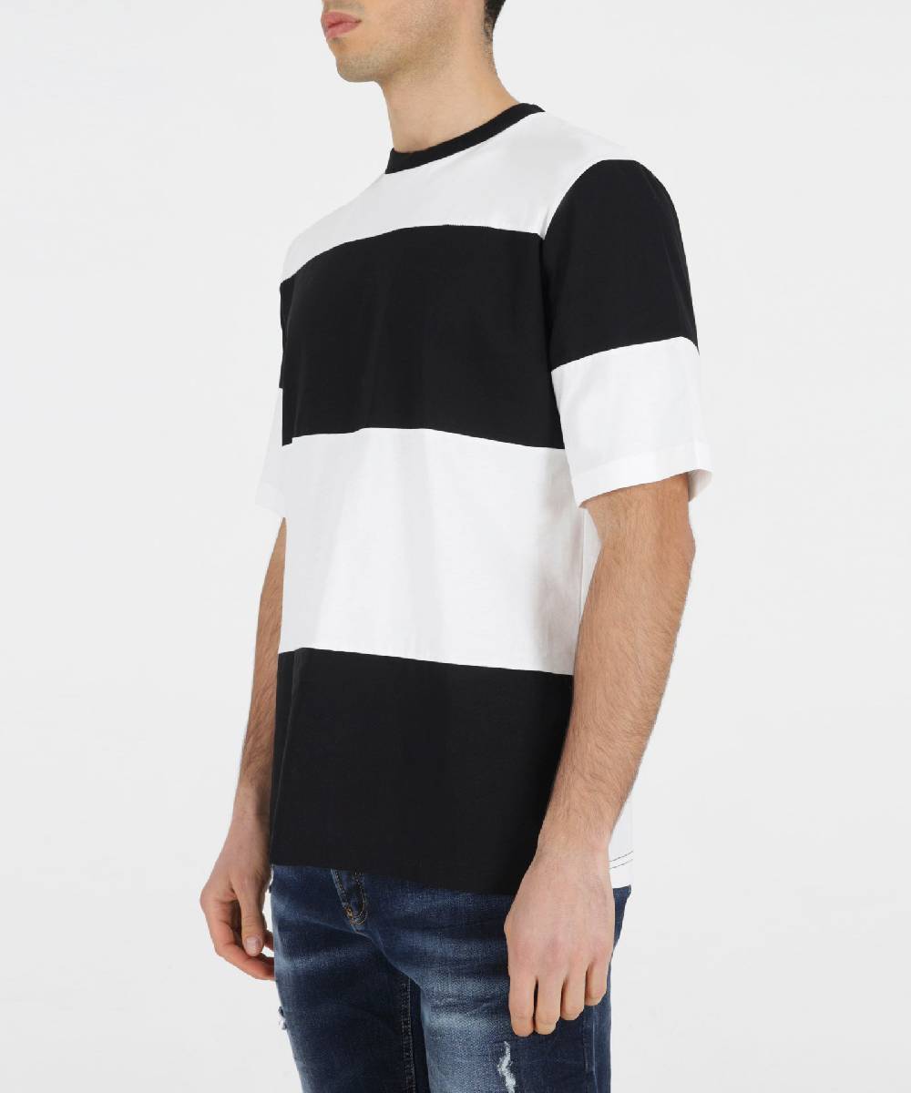Over D T-SHIRT COLOR-BLOCK Qualità Garantita