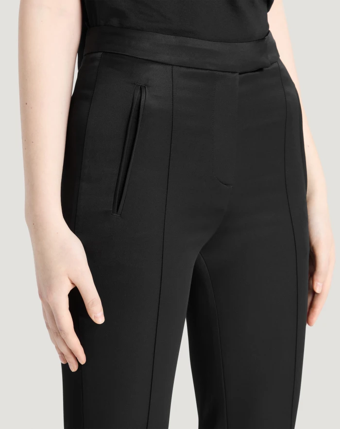Pantaloni Torino Pantaloni Frida in satin fluido Novità